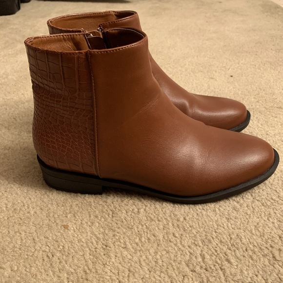 Tan Forever 21 Boots Size 8 - Picture 3 of 5